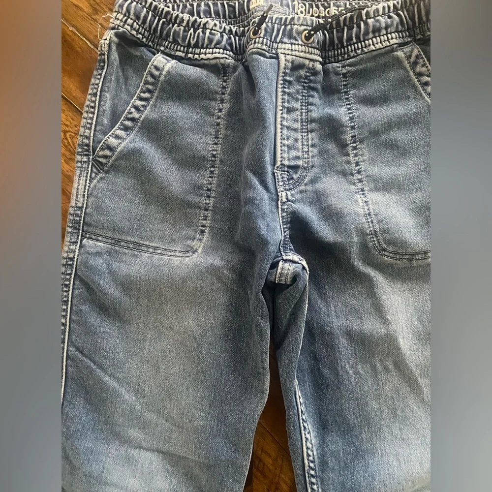 GAP Light Blue Relaxed Denim Jogger Jeans